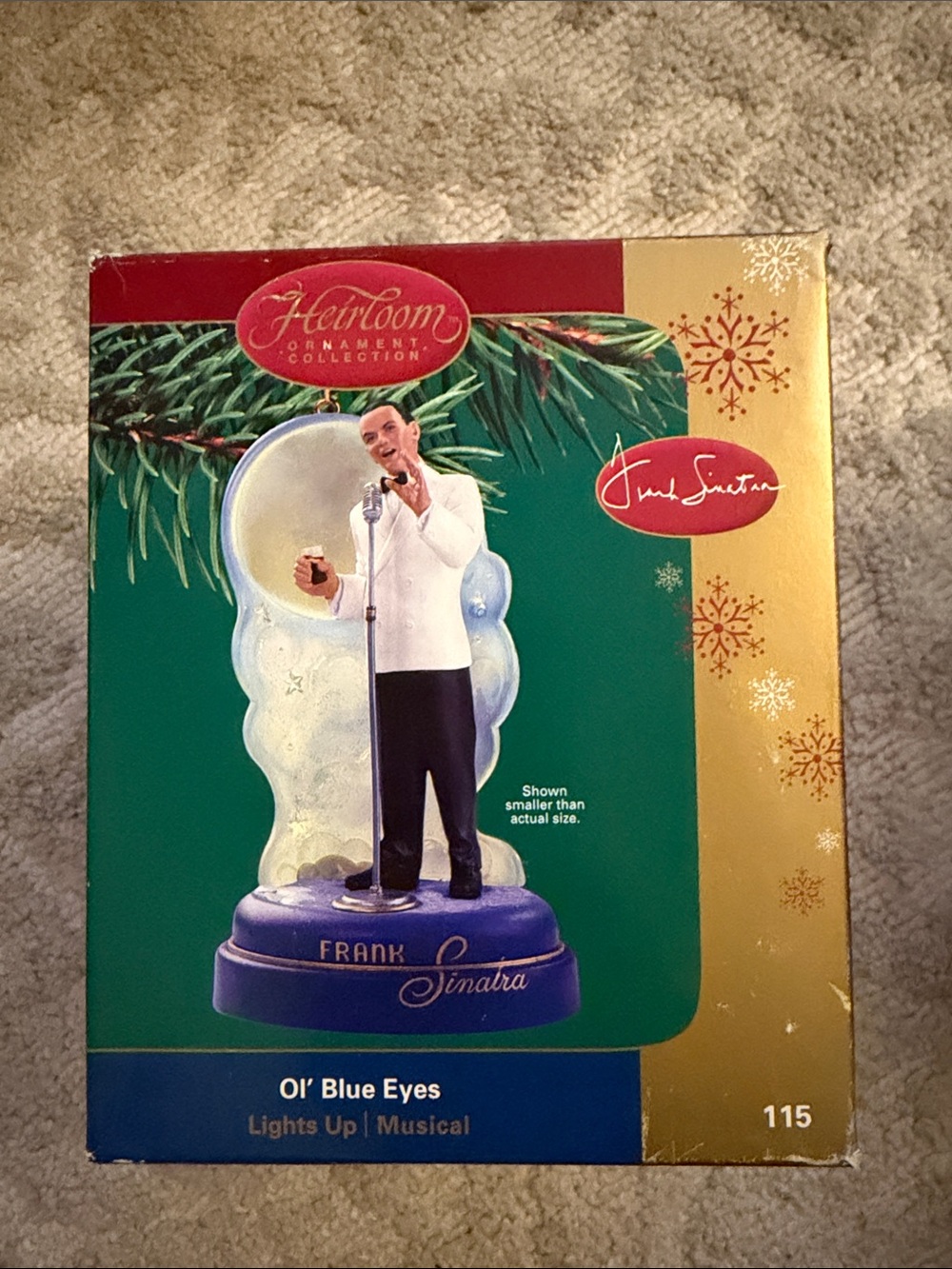 Carlton Heirloom Frank Sinatra Ol’ Blue Eyes Christmas 2004 ornament